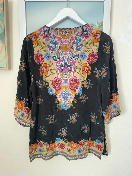 Sundance Tolani Vegan Silk Cupro Floral Embroidered Boho Blouse Top Small - Picture 10 of 10